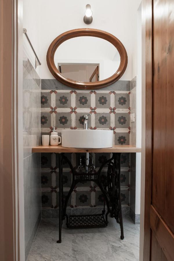Carrara Bella Bed & Breakfast ภายนอก รูปภาพ
